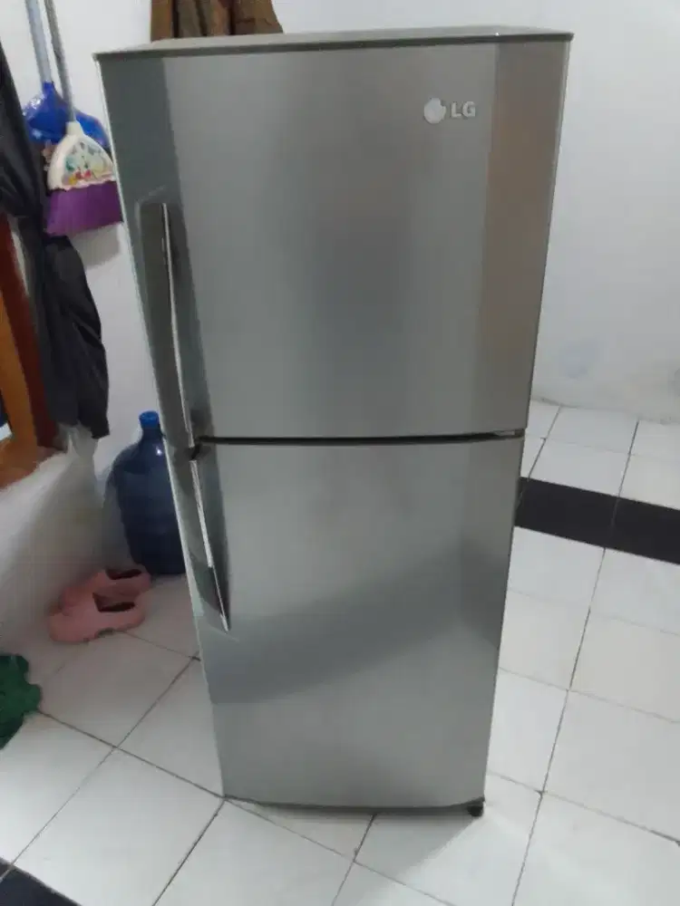 Kulkas LG 2 pintu no frost orsinil