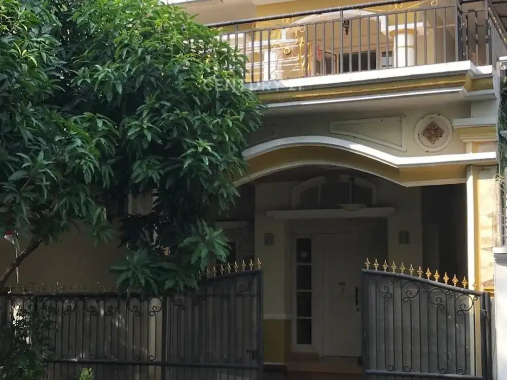 Rumah Cantik  Modern Di Royal Residence Jakarta Timur