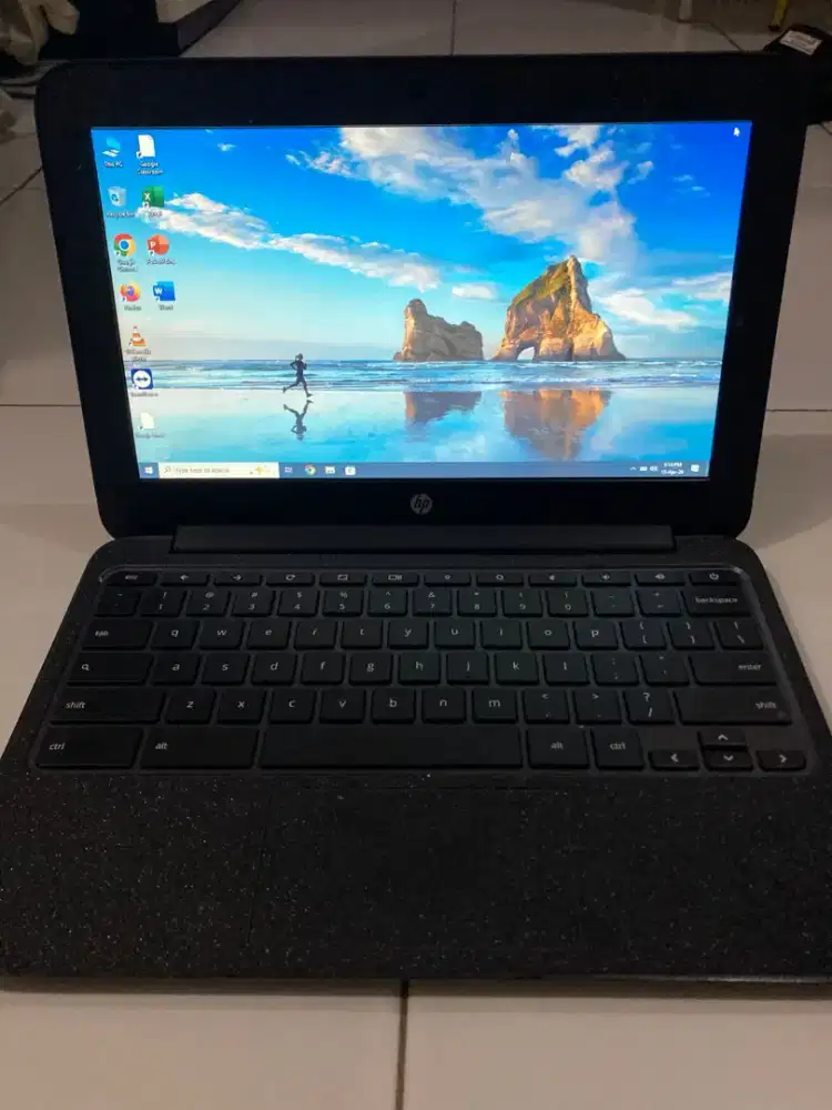 Laptop murah HP Celeron Ram 4GB Normal Siap Pakai - Nego