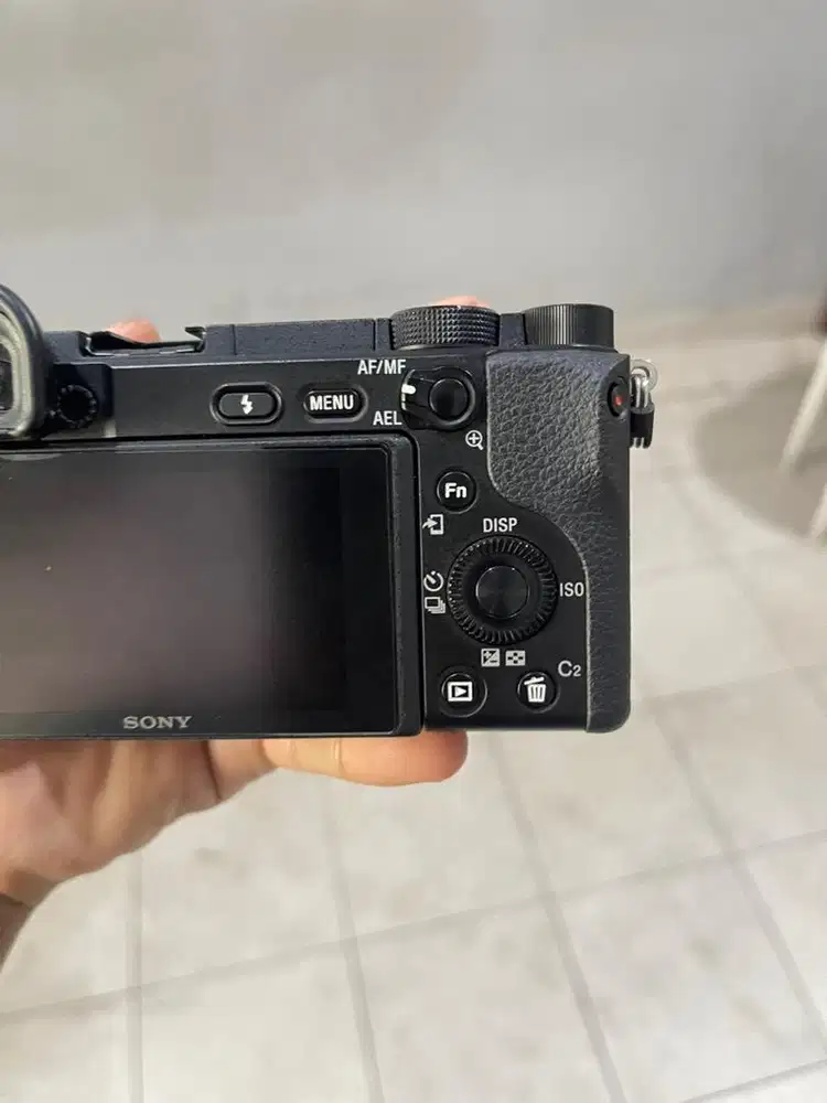 Sony A6400 Like new Body Only