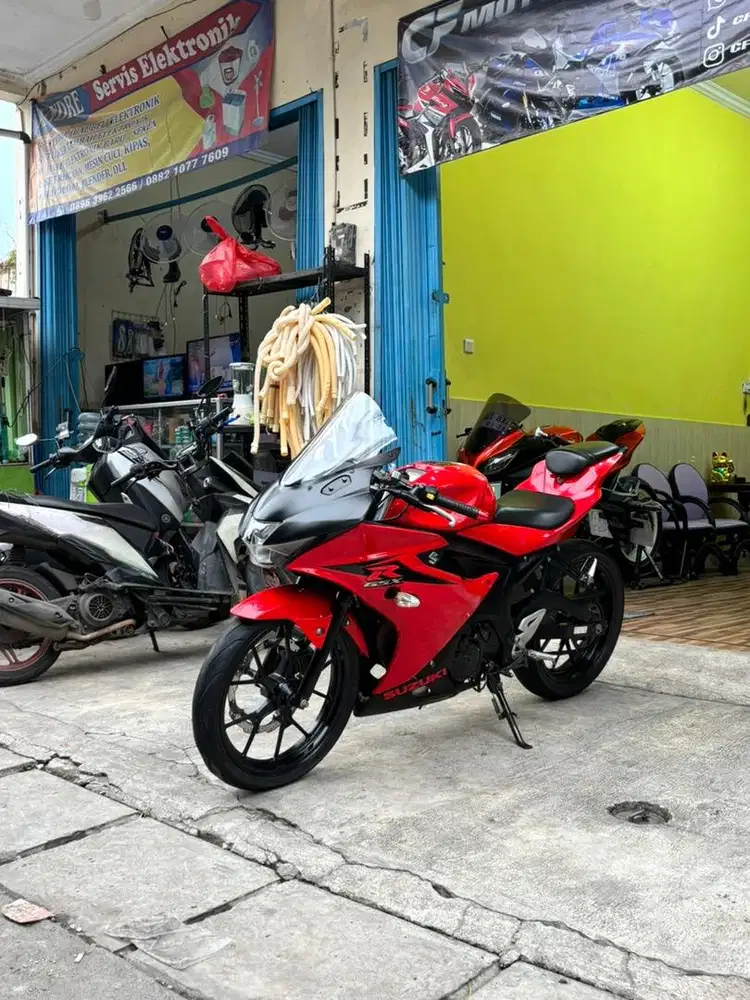 Dijual Gsx R Like New Km 18 ribu