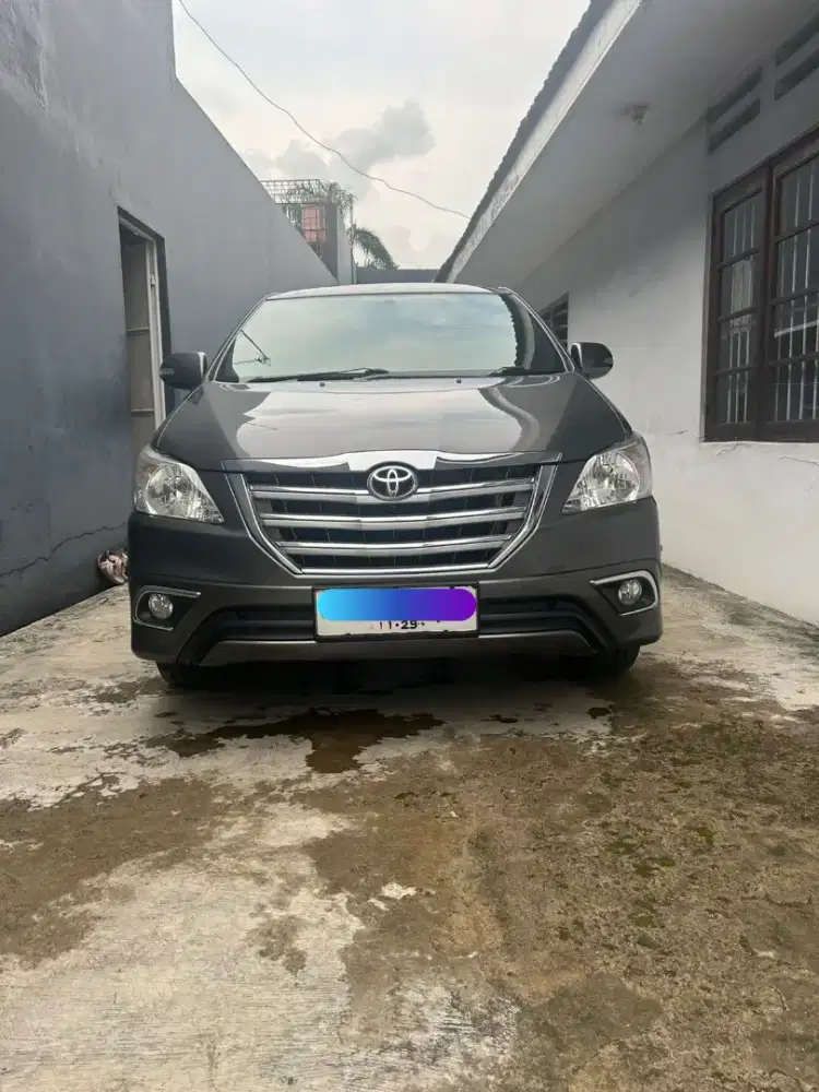 Toyota Innova V Bensin Autometic Barong Tahun 2014