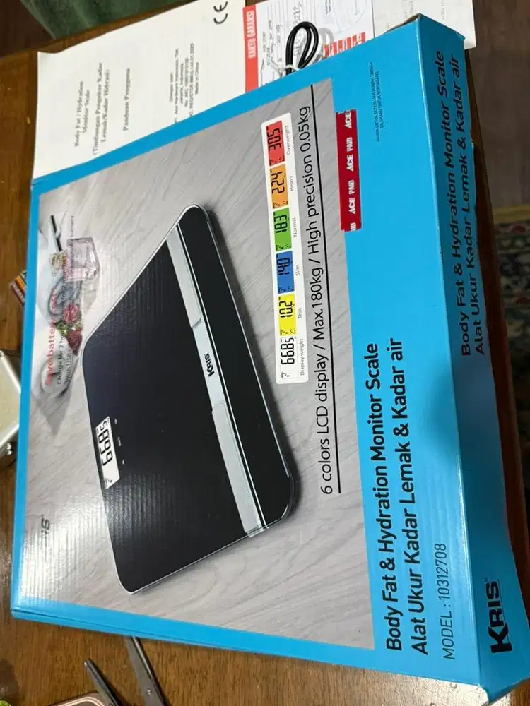Timbangan badan pengukur lemak kris