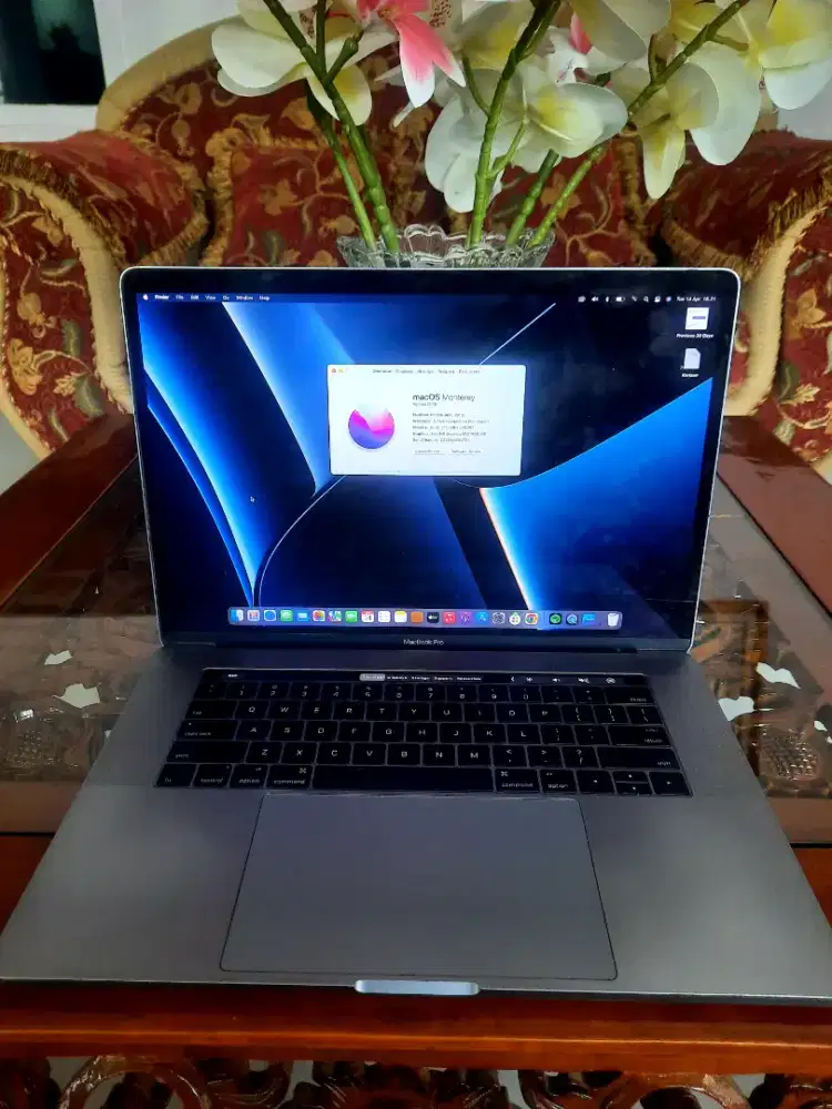 MacBook Pro Touchbar 2016 Core i7 500gb