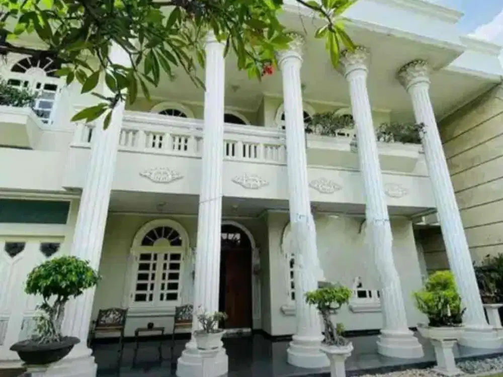 Jual Rumah Raya Dharmahusada Surabaya furnish dan marmer