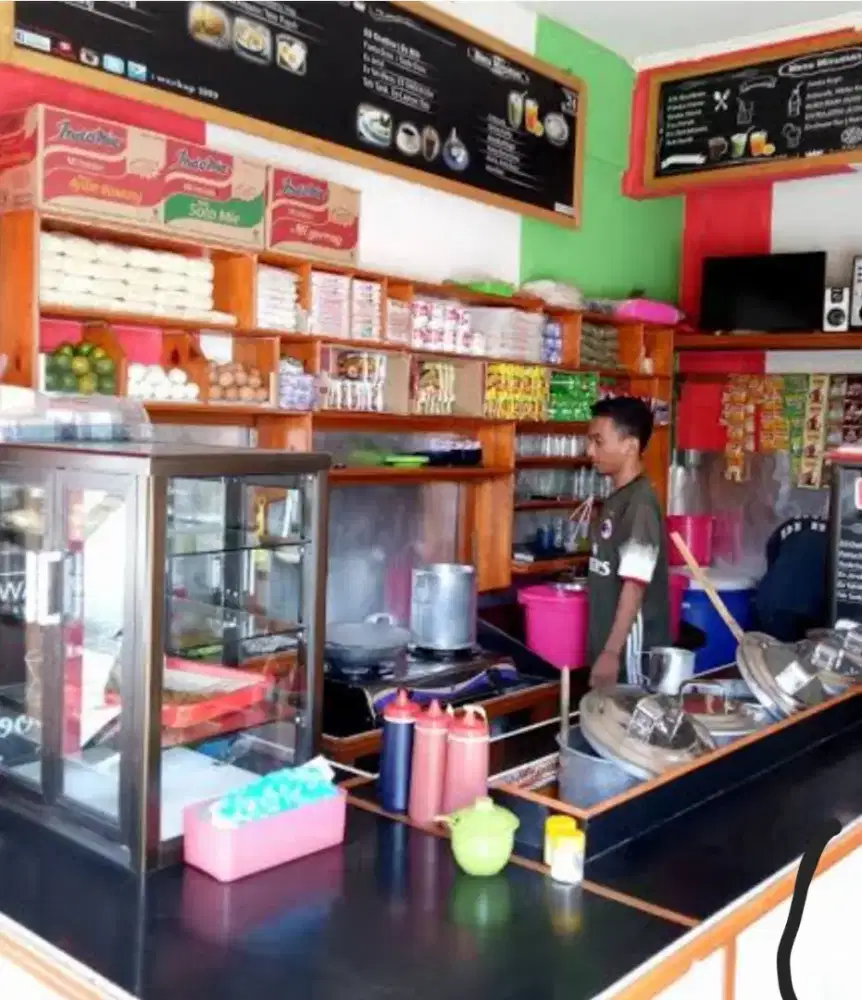 DI CARI WANITA REMAJA Jaga Warteg