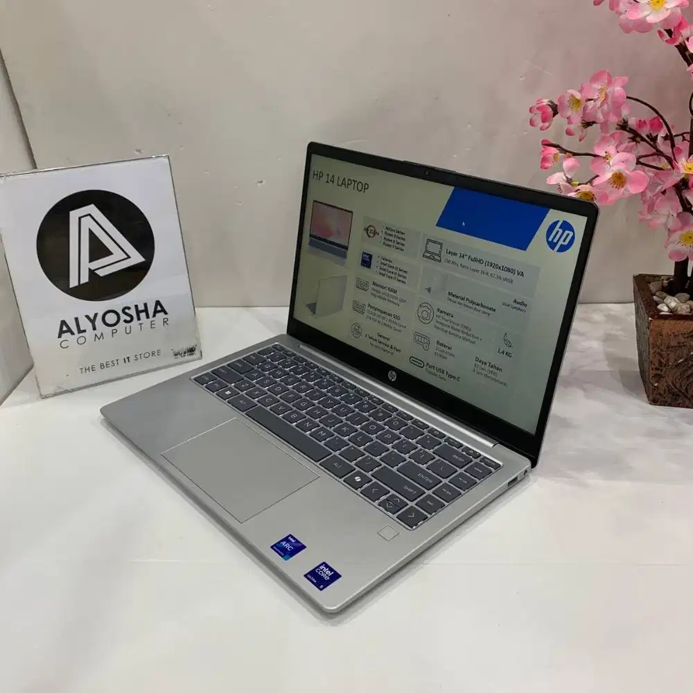 Laptop HP 14 – EP1188TU Intel Core Ultra 5 125H 16GB SSD 512GB 14″ W11