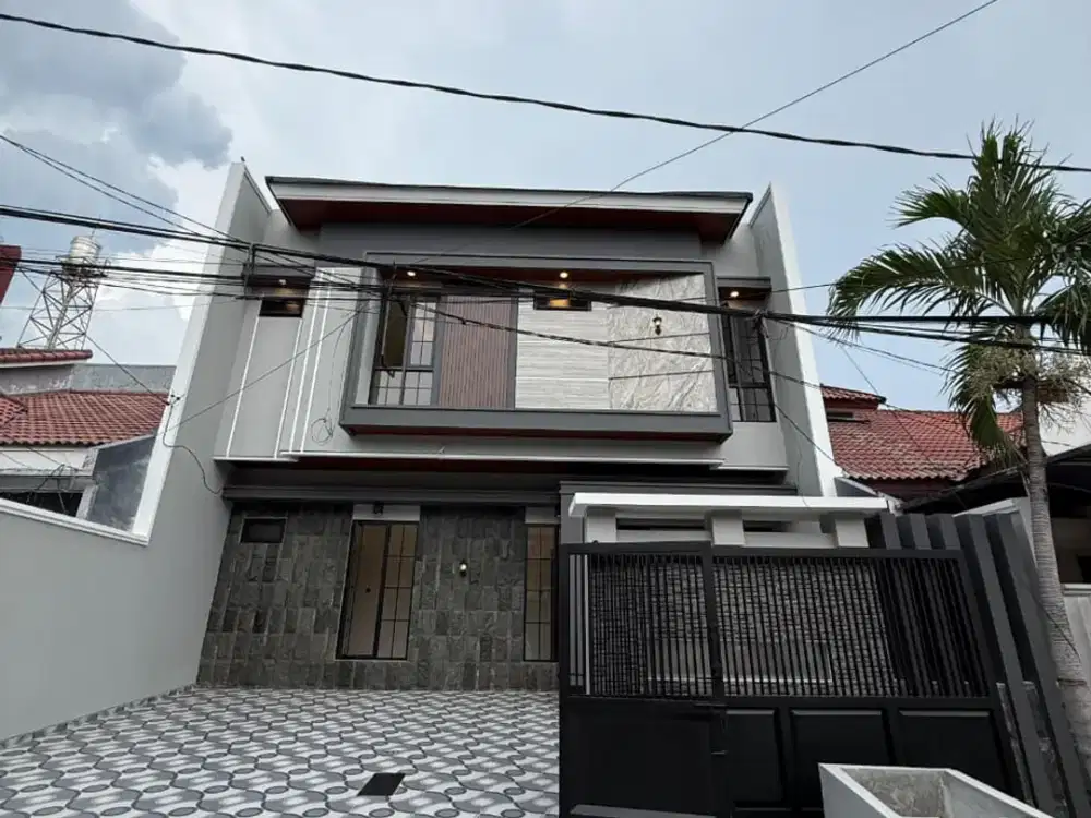 RUMAH MURAH SHM 2 LANTAI LEBAR 10 DI MANYAR SURABAYA TIMUR SAFE132