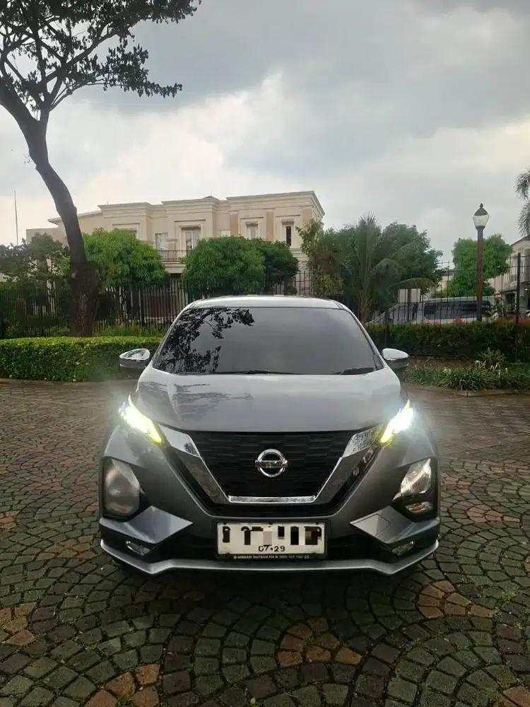 [ Nik19 ] Nissan Livina 1.5 VL CVT 2019 Abu Metalik