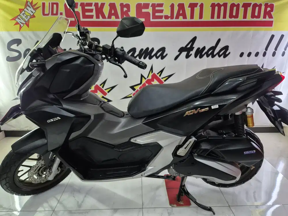 New H Adv 160 iss ABS