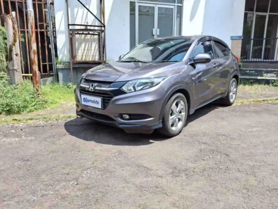 KM Rendah - Honda HRV 1.5 S Bensin AT 2017 Abu