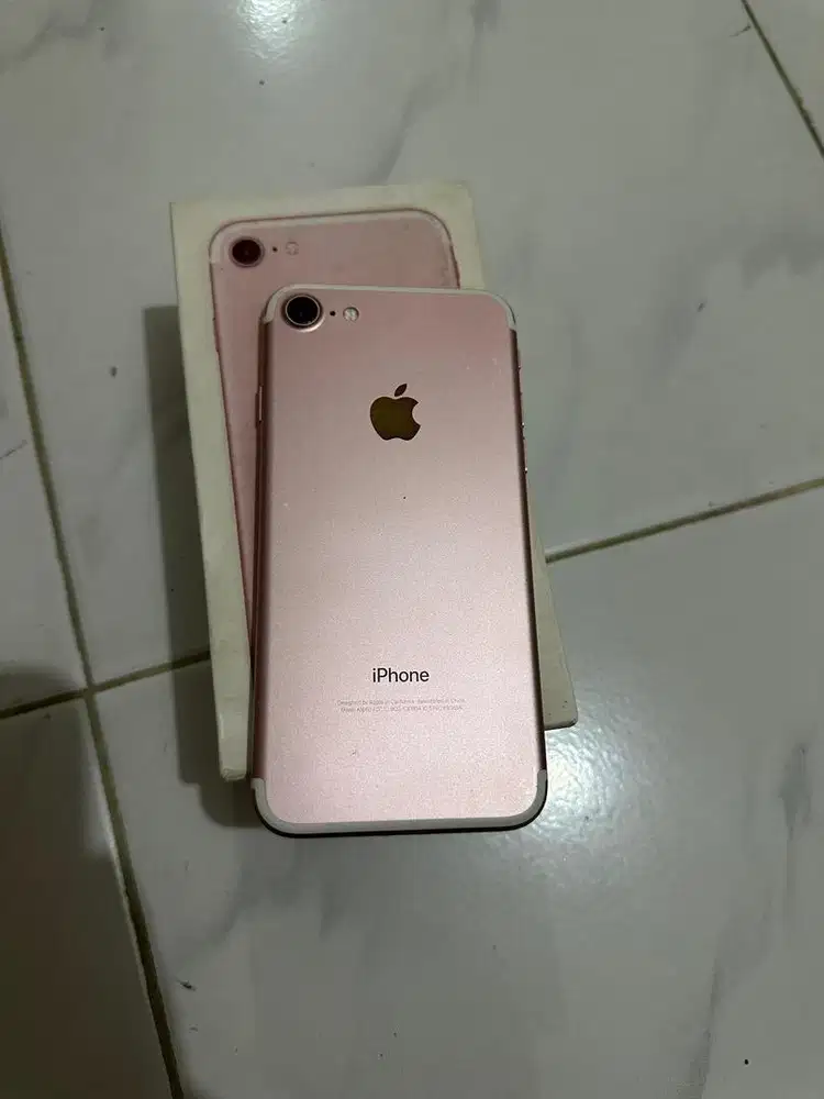 Iphone 7 32GB Fullset