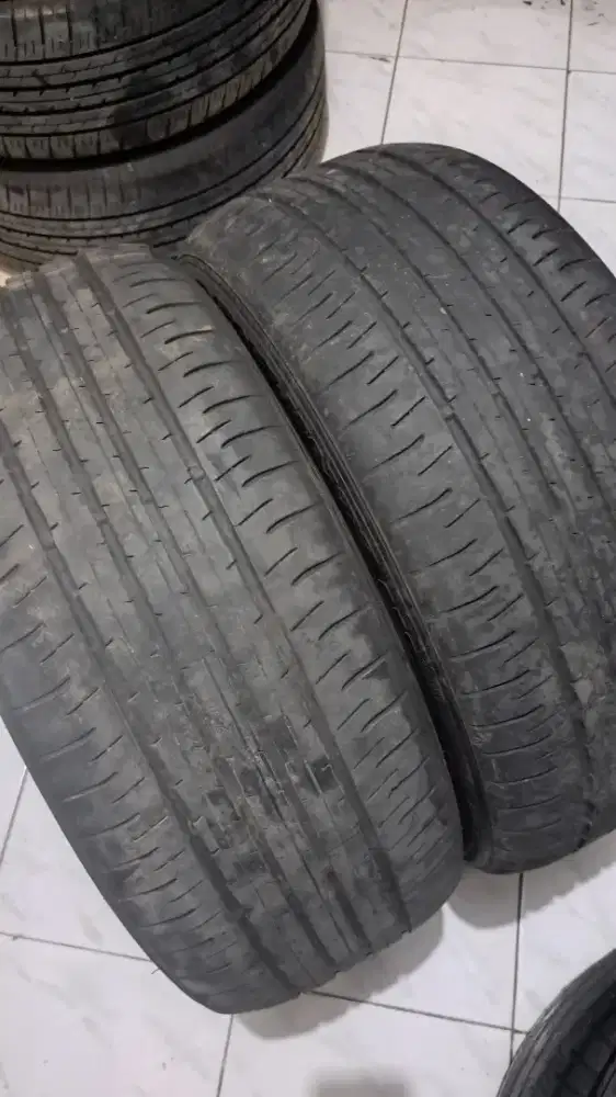Ban 225 50 18 dunlop r18 ban mobil