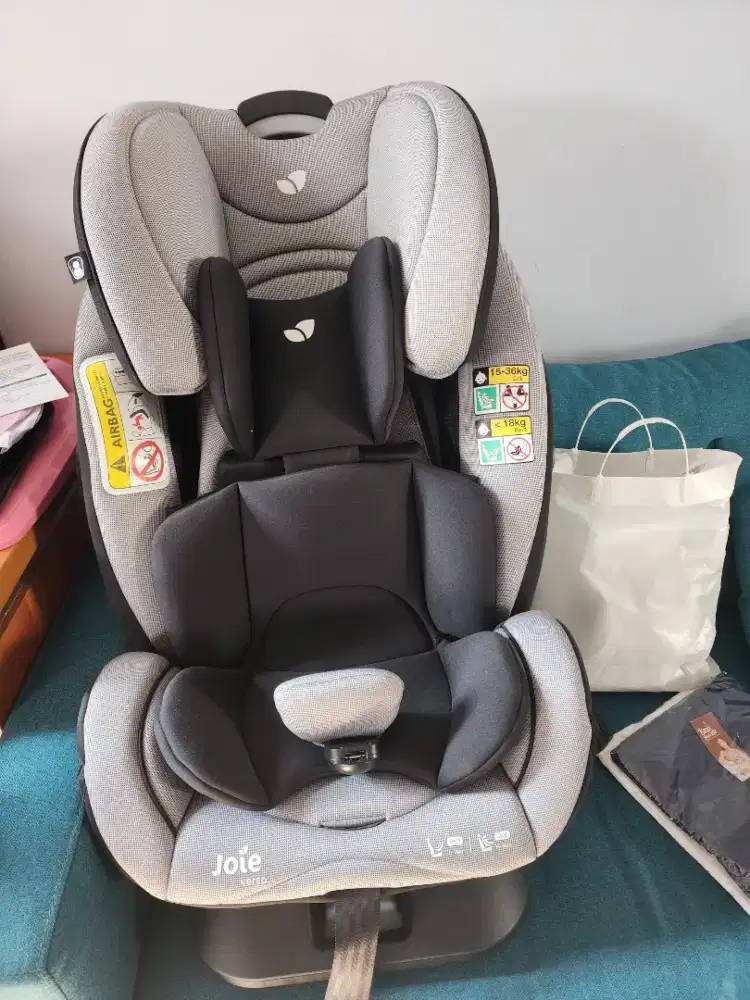 Car  seat  joie