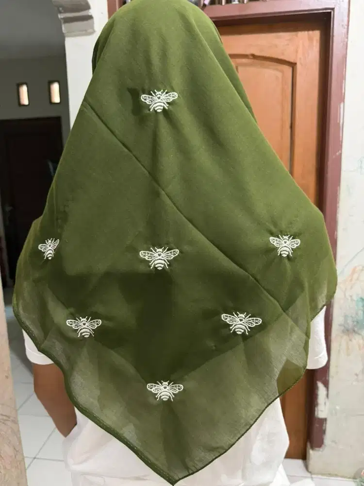 Hijab motif bordir bahan paris jadul harga grosir