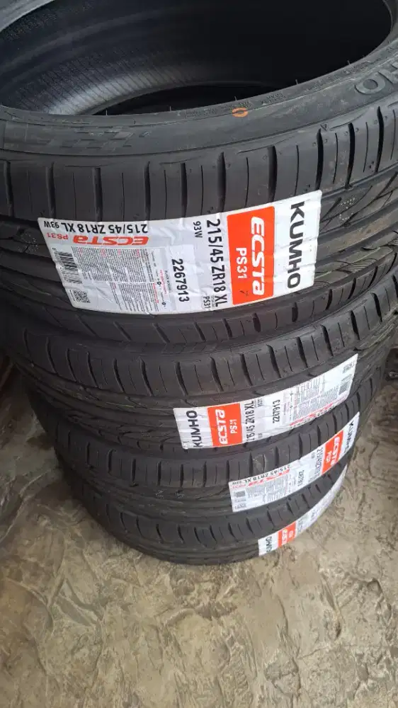 Ban mobil 215 45 r18 kumho ecsta 4pcs 215 45 18