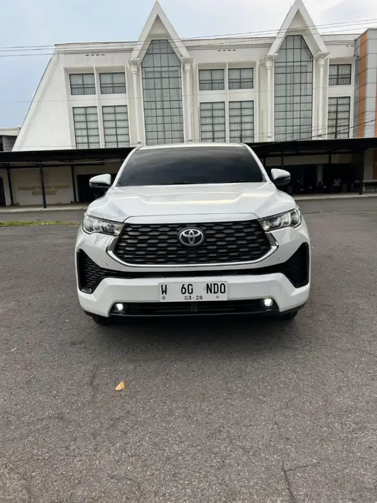 TOYOTA ZENIX 2.0 V CVT 2023