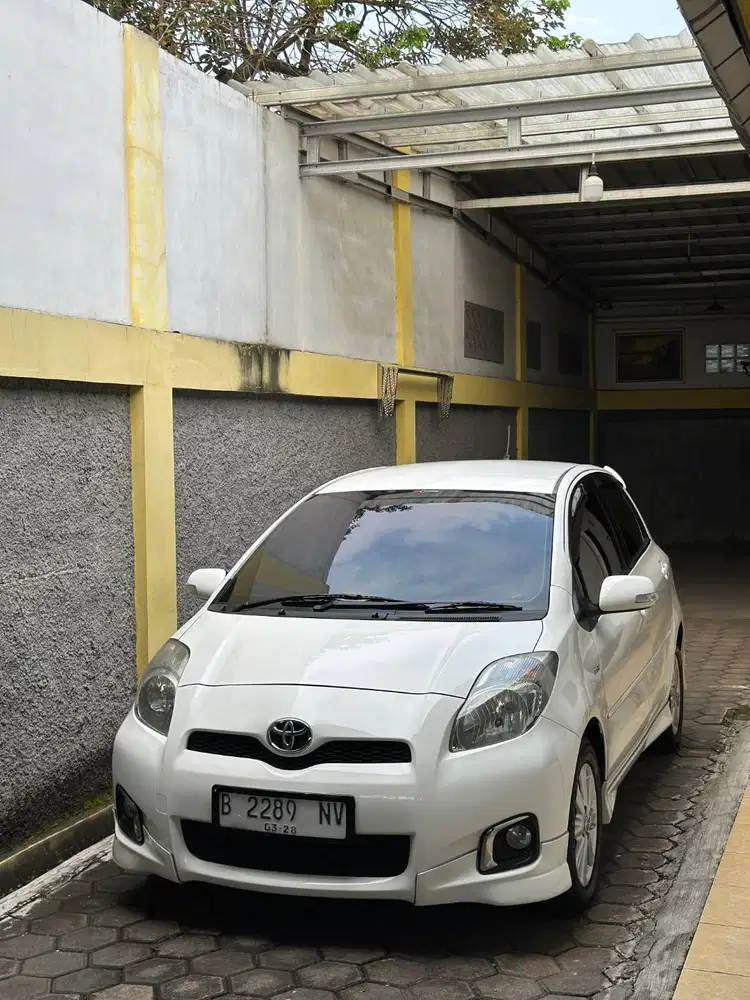 Yaris S Limited Facelift Putih
