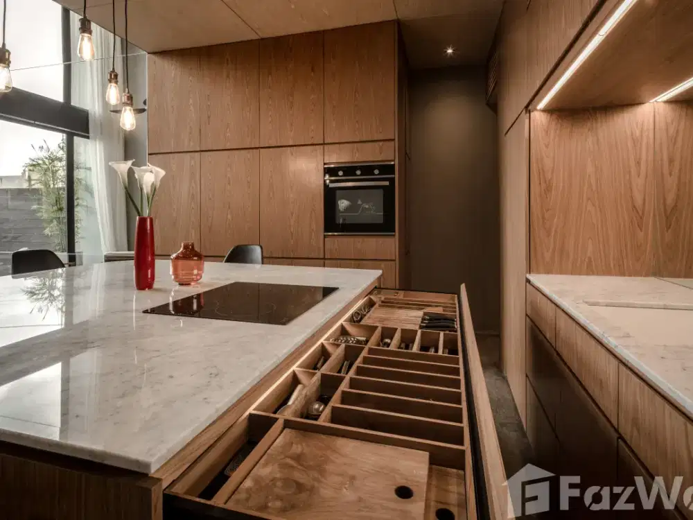 2 Bedroom Townhouse for sale at OXO Townhouses Umalas