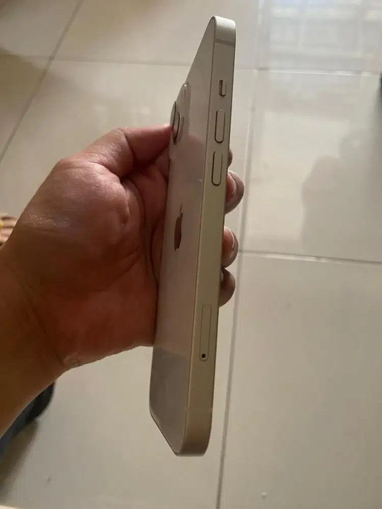 Dijual iphone 13 128gb ibox second