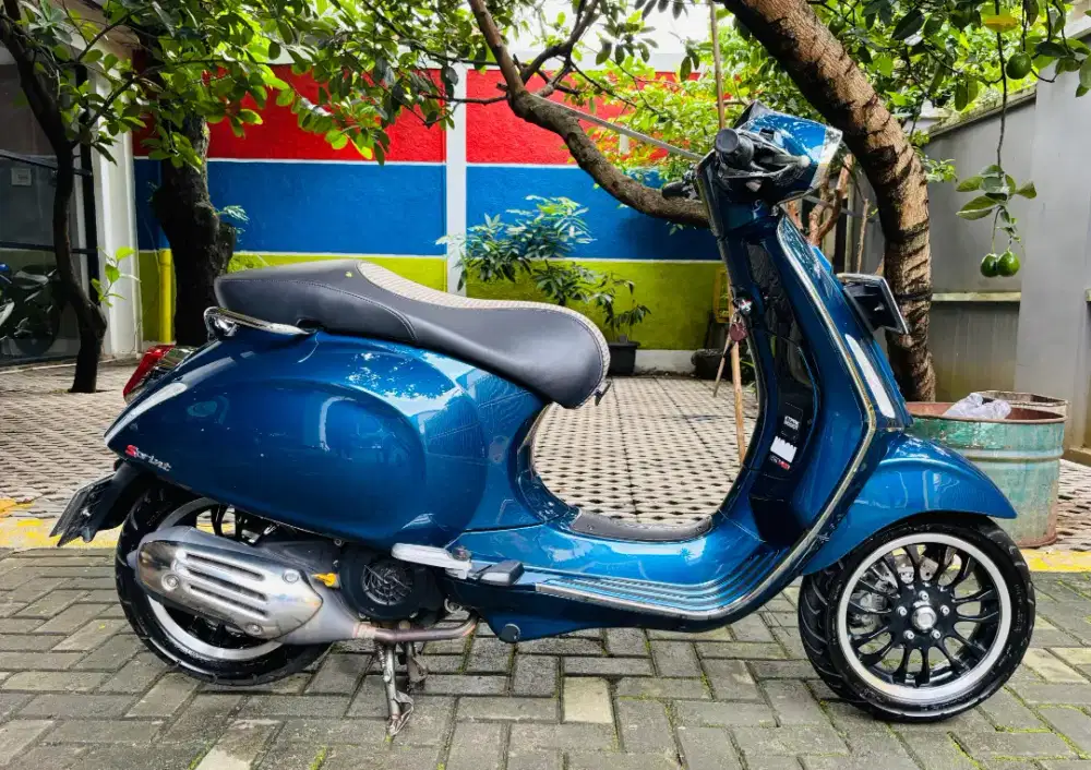Vespa sprint 150 abs