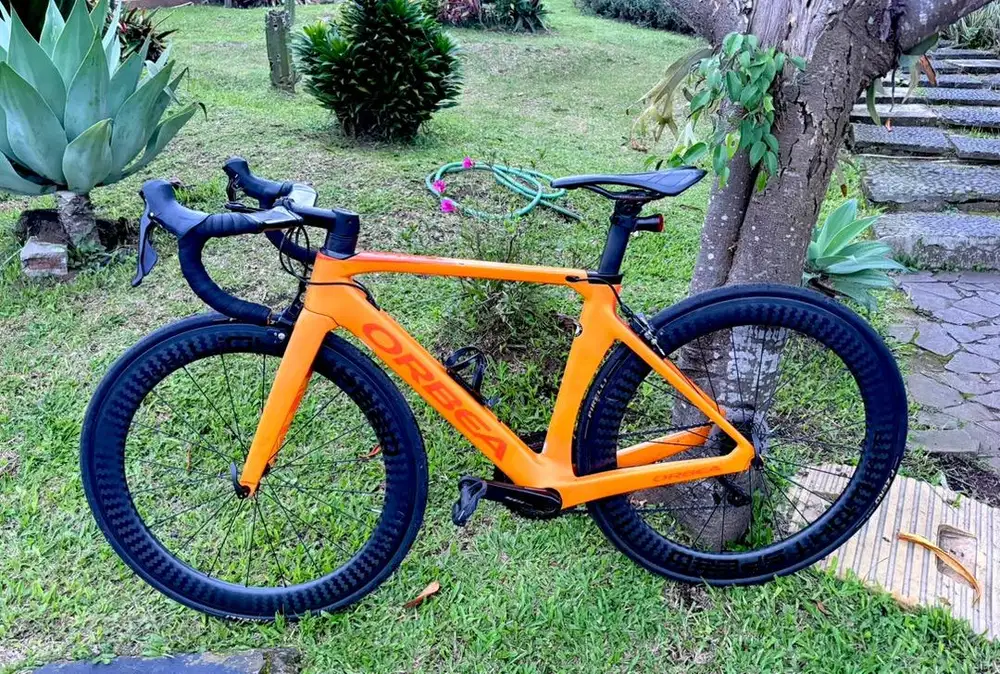 Roadbike Orbea Orca bukan cervelo, trek, pinarello, polygon, giant