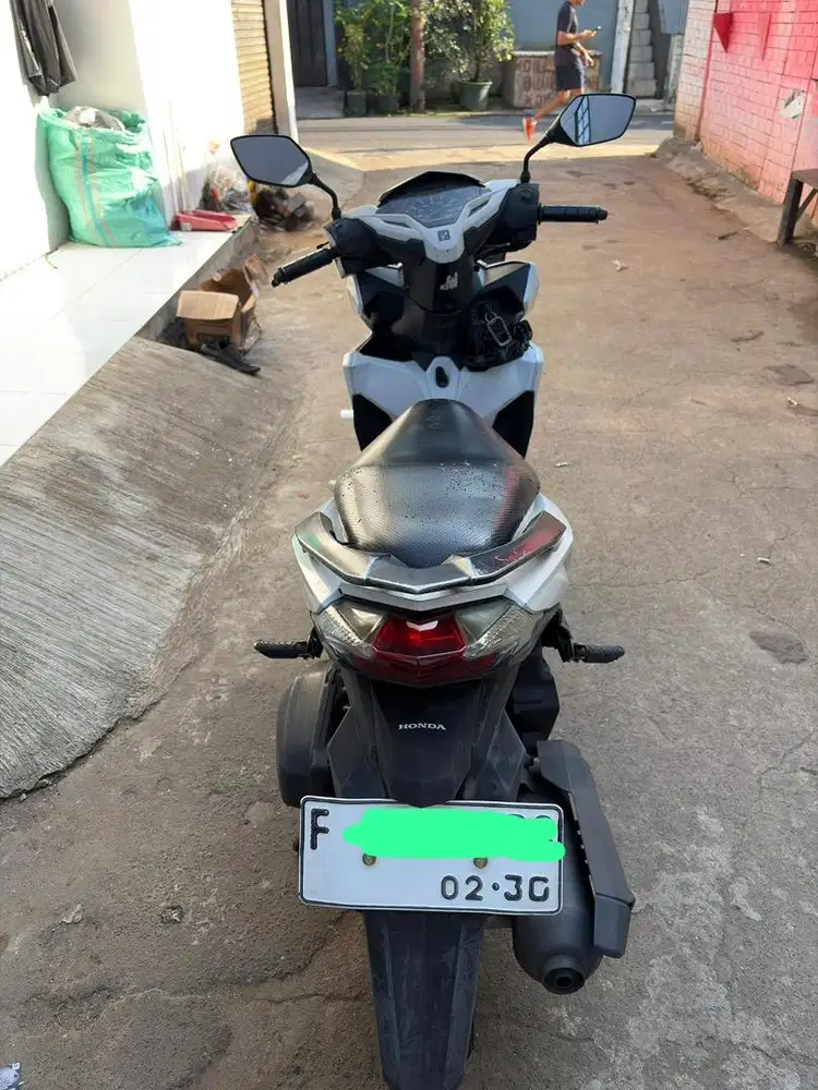 Dijual motor vario 150 2015
