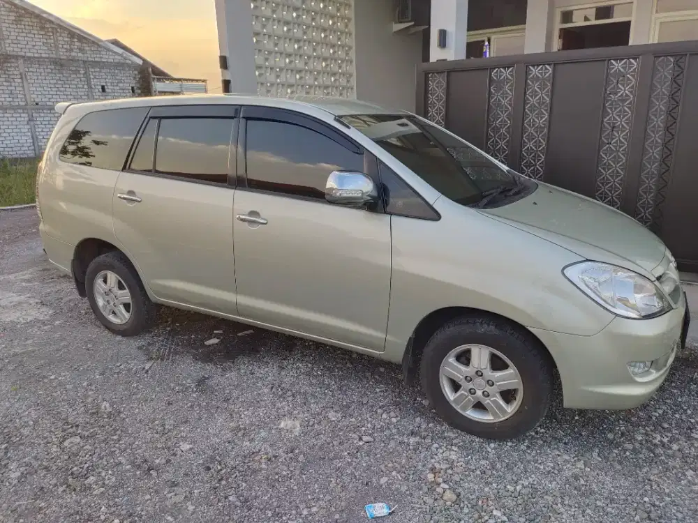 Kijang Innova G Diesel MT 2008