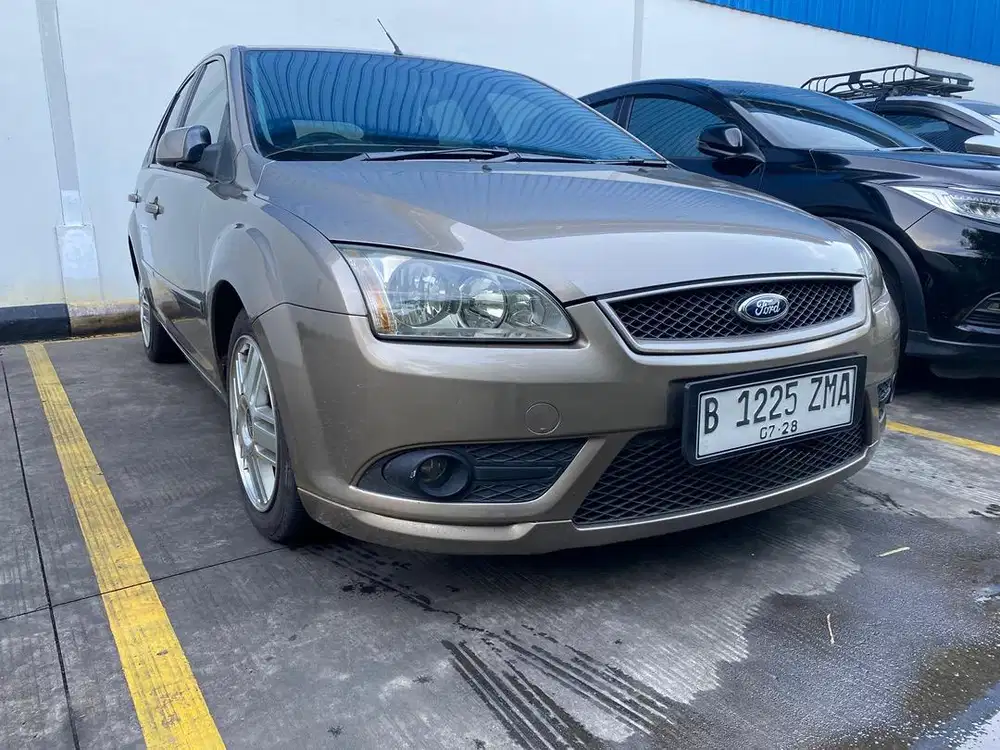 Ford Focus sporty mulus