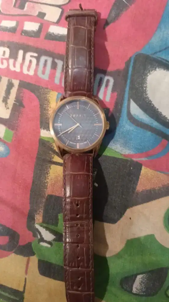 Jam tangan kuat bagus anti air asli