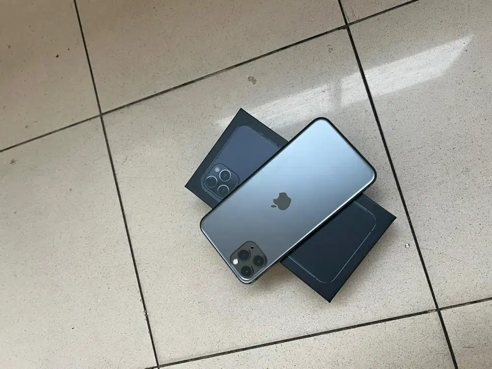 iphone 11 pro max 512gb sensai baru