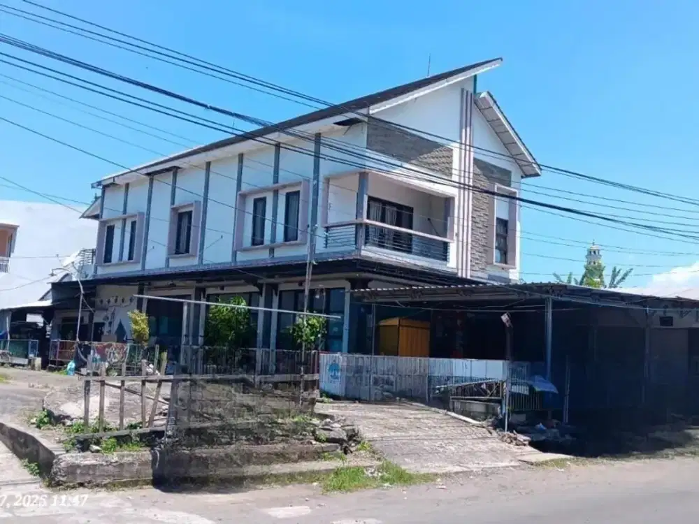 DIJUAL RUMAH RAYA PAKAL MADYA