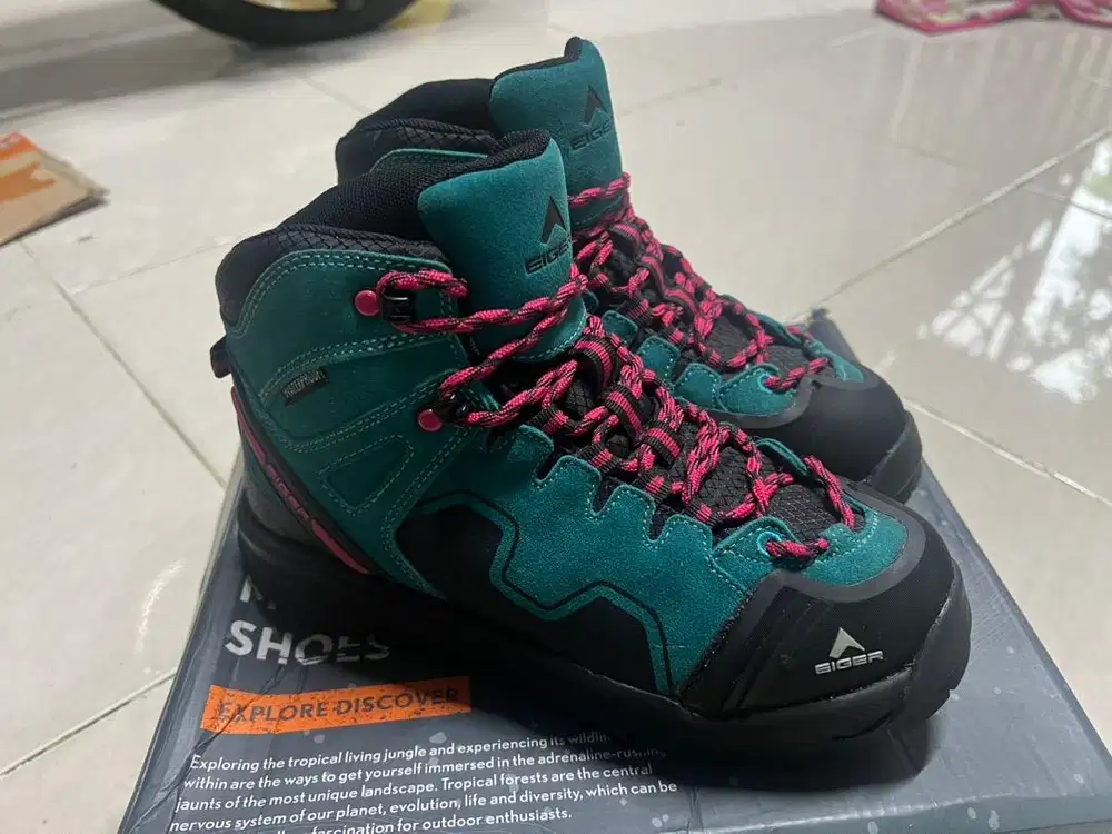 Sepatu Hiking Wanita Eiger Walton WS - Original