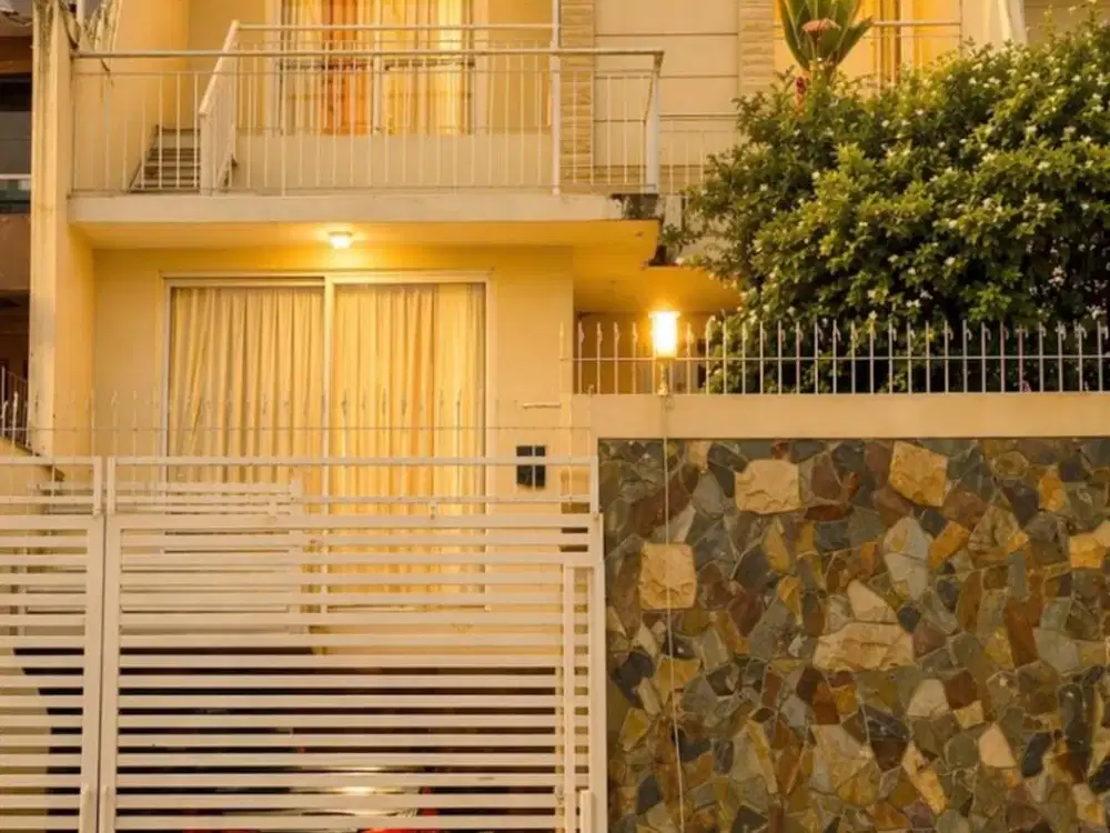 S738 Rumah 3 Lantai 175 m2 Murah Billymoon Pondok Kelapa Jakarta Timur