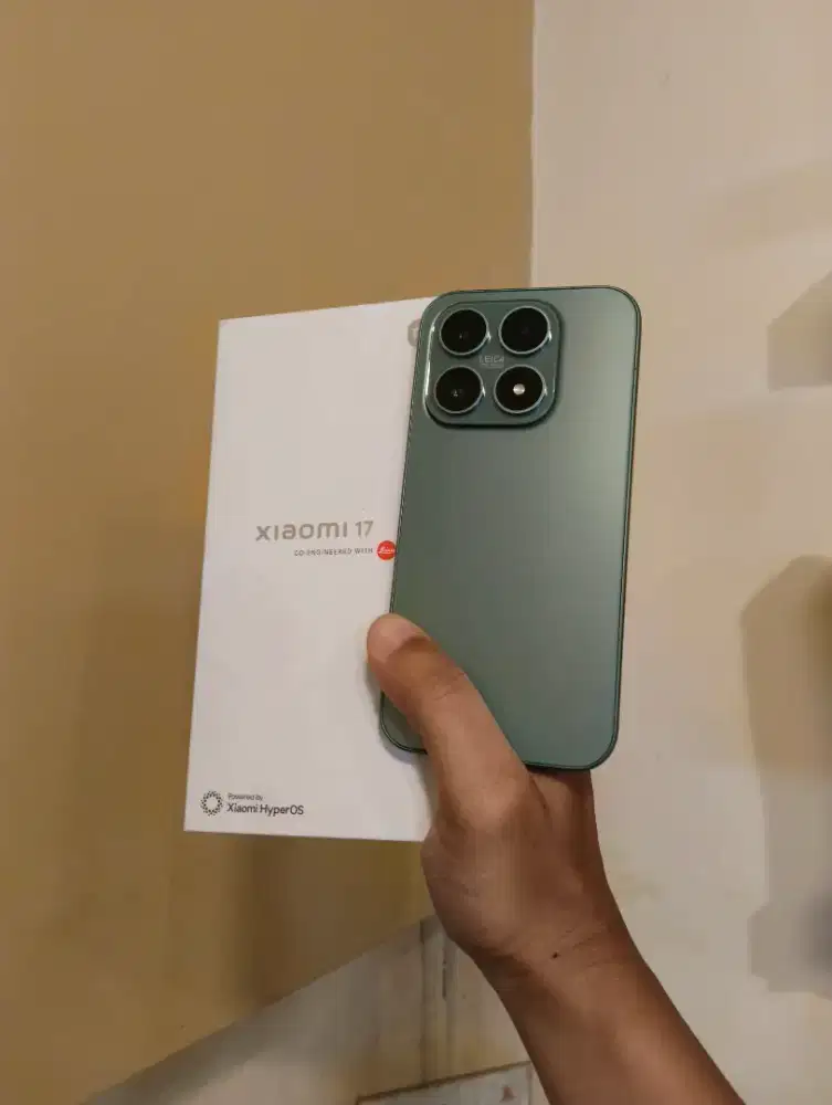 Jual Xiaomi 17 Second Ram 12/512Gb Likenew Fullset No Minus