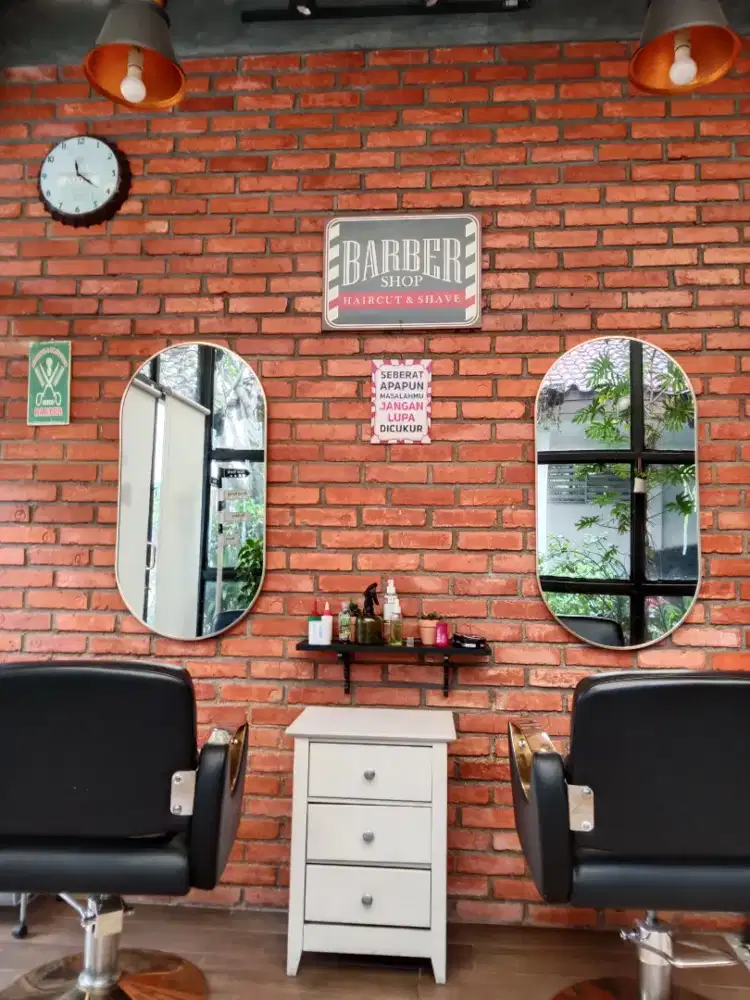 Dibutuhkan segera Barberman / Tukang Cukur