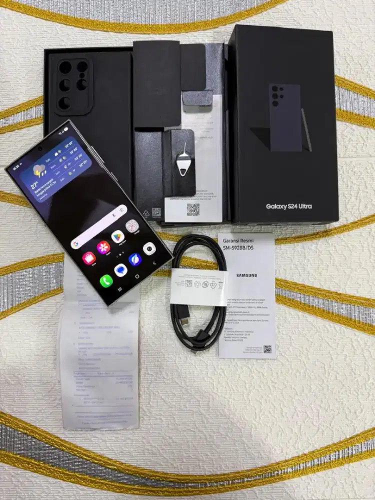 Samsung Galaxy S24 Ultra 12/512GB 5G Fullset Original Bekas Resmi
