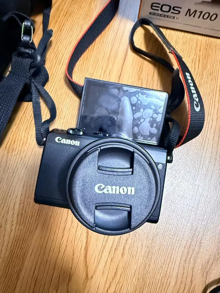 Kamera Canon EOS M100 Fullset