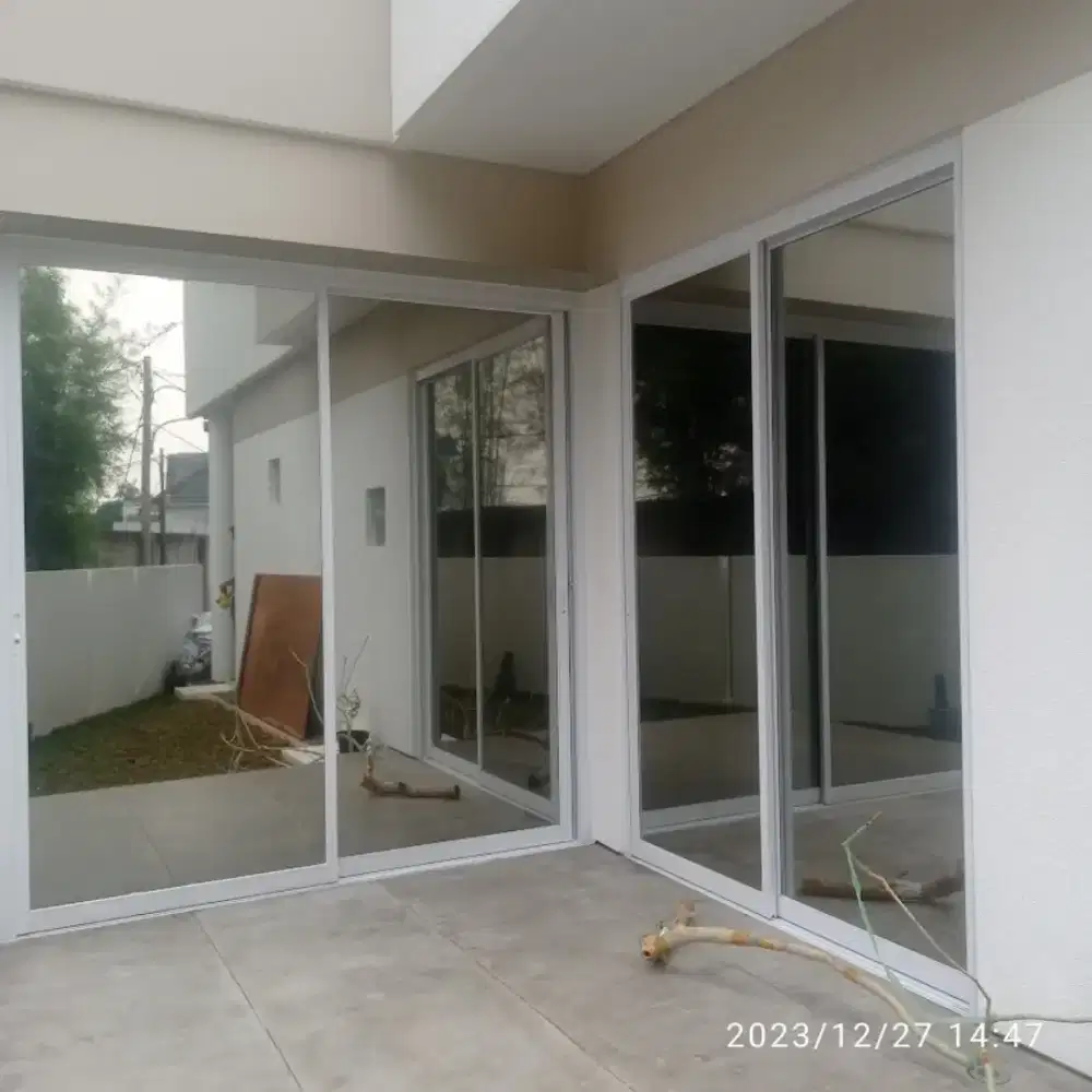 Kaca film one way cermin anti UV 40% 60% 80%