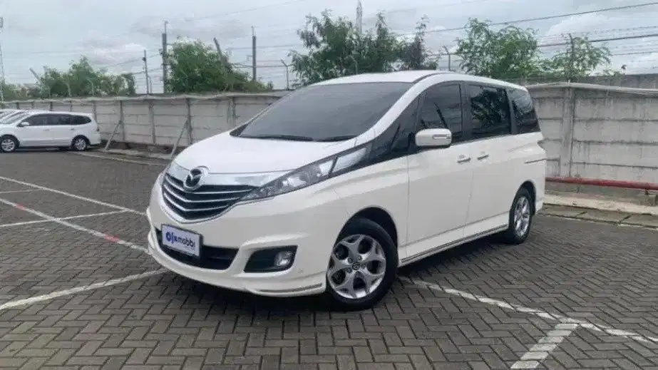 DP RENDAH - Mazda Biante 2.0 Bensin-AT 2017