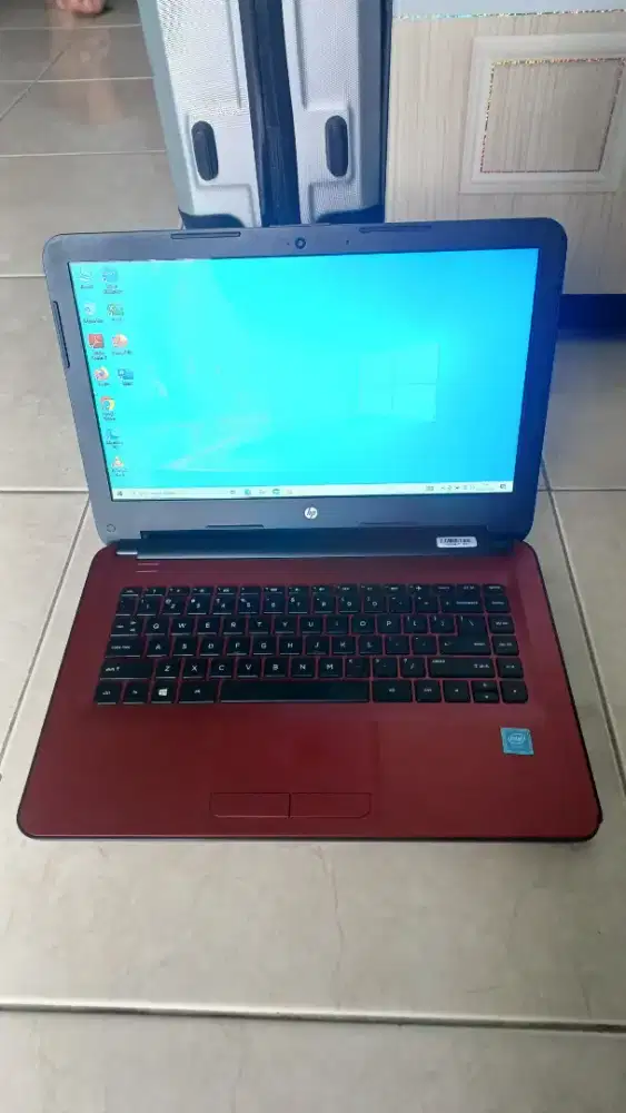 hp14 ram 4gb/ssd 256gb murah