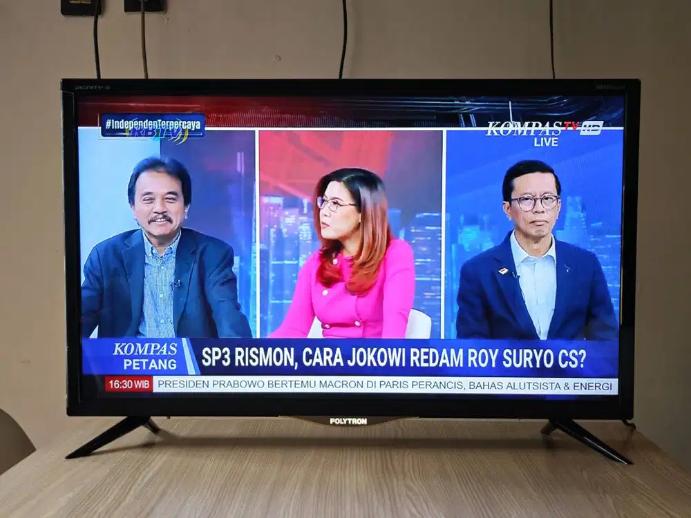 LED TV Digital TV Polytron 32 Inch PLD 32V7510 Layar Jernih
