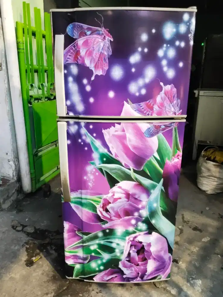 Kulkas sharp 2 pintu normal dingin beku