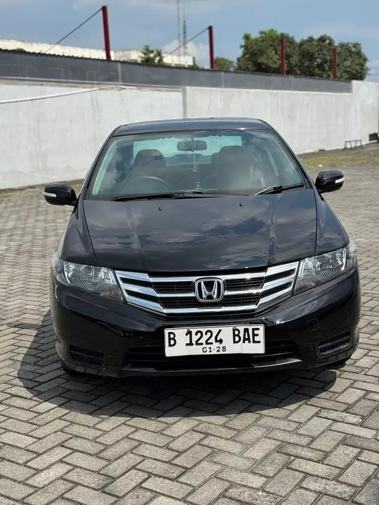 City sedan e matic 2012