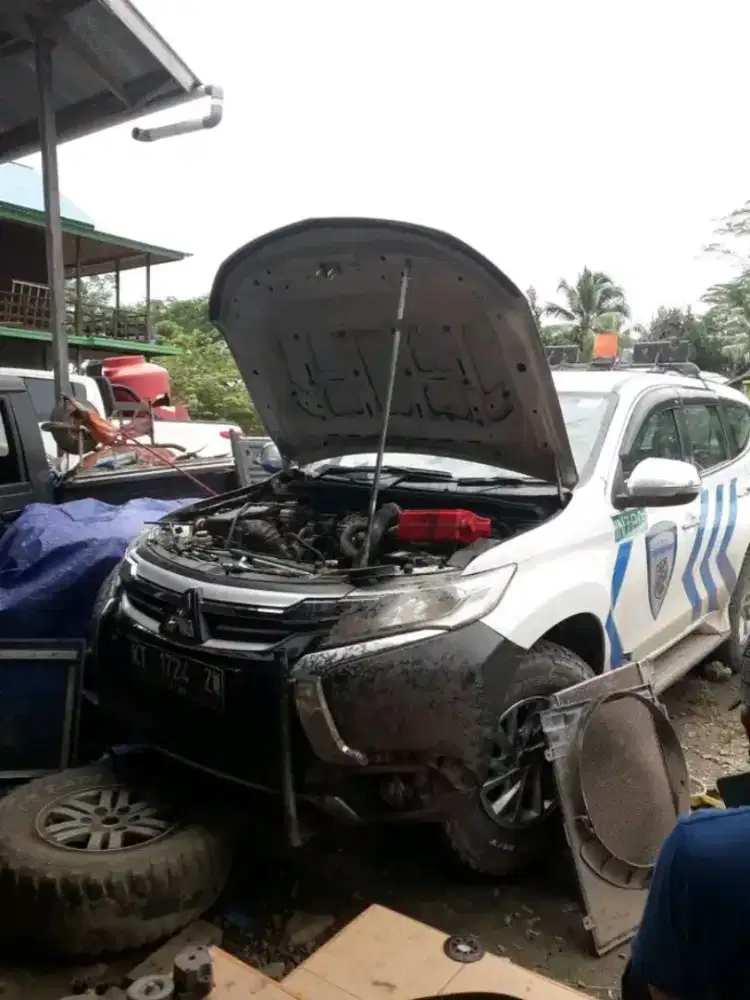 Service mobil panggilan