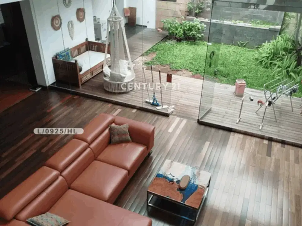 Rumah Mewah 2 Lantai SIap Huni Strategis Di Sukahaji Bandung