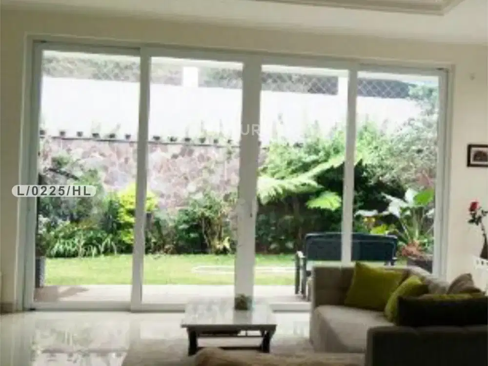 Rumah 2Lantai Semi Furnished Siap Huni Di Setramurni Kota Bandung