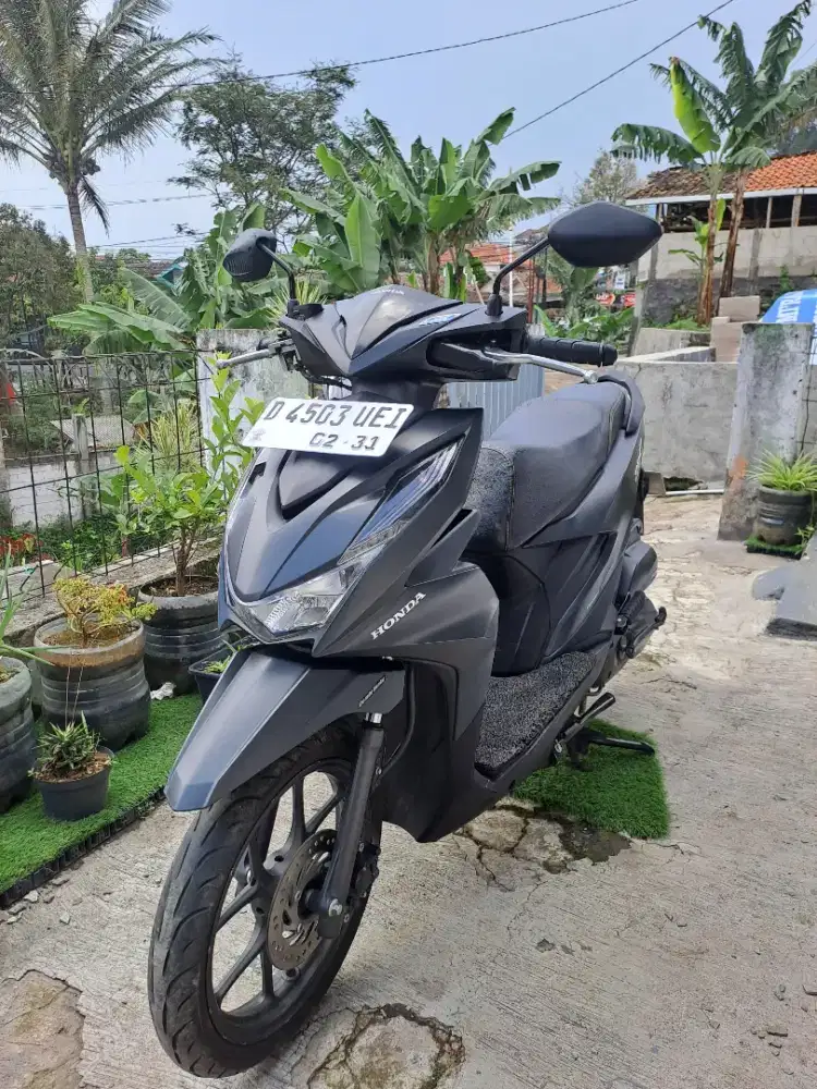 Honda Beat Deluxe CBS ISS 2021