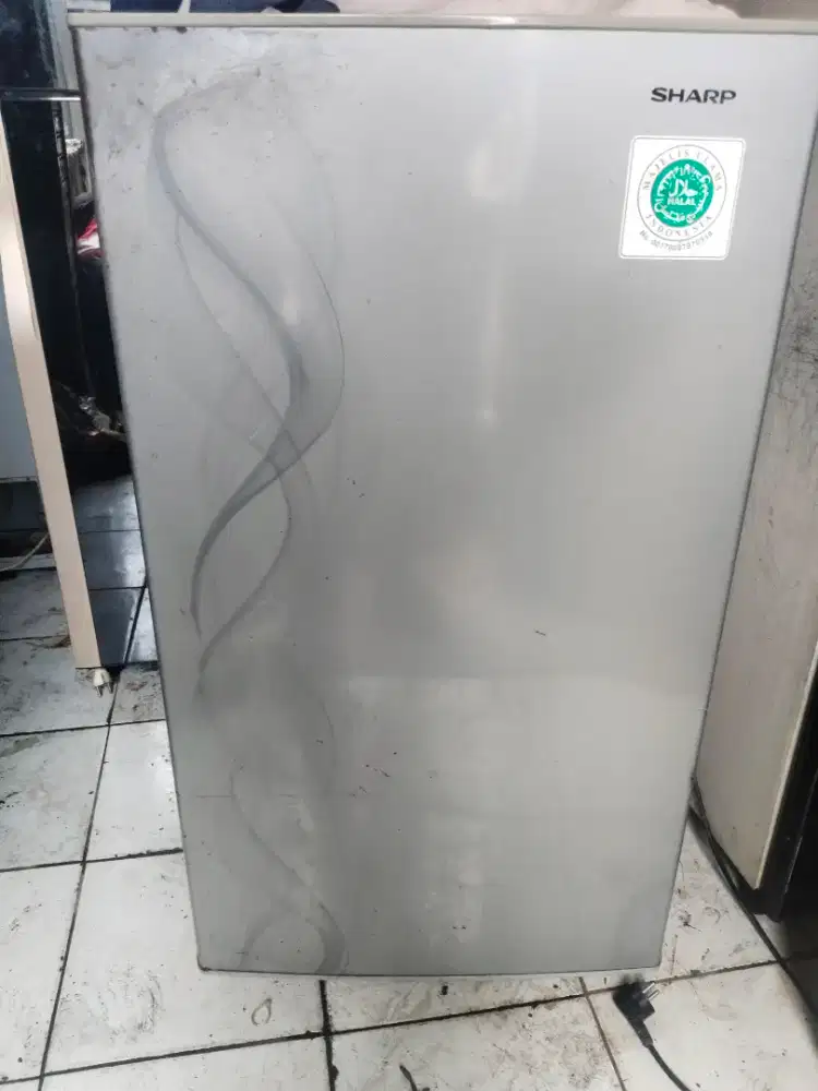 Kulkas sharp 1 pintu normal dingin beku siap pakai