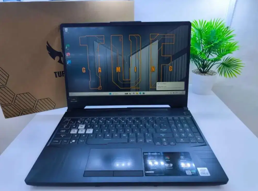 Asus TUF GAMING F15 Core i5-10300H
Ram 8GB/512GB
VGA GTX 1650 4G